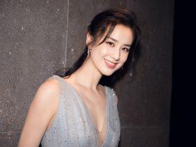 七老品牌形象大使:黄圣依